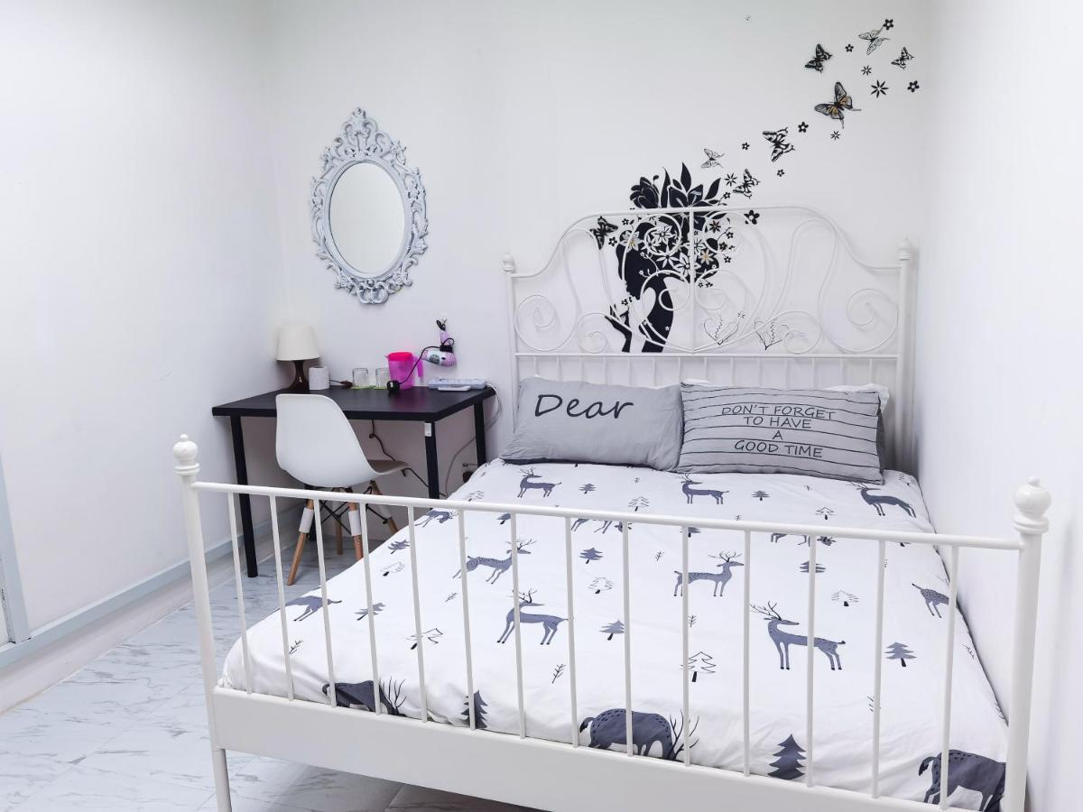 G Traveler Accommodation Homes 居旅舍 Kota Damansara Exteriör bild