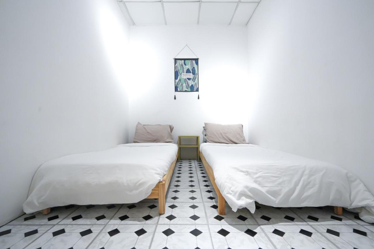G Traveler Accommodation Homes 居旅舍 Kota Damansara Exteriör bild
