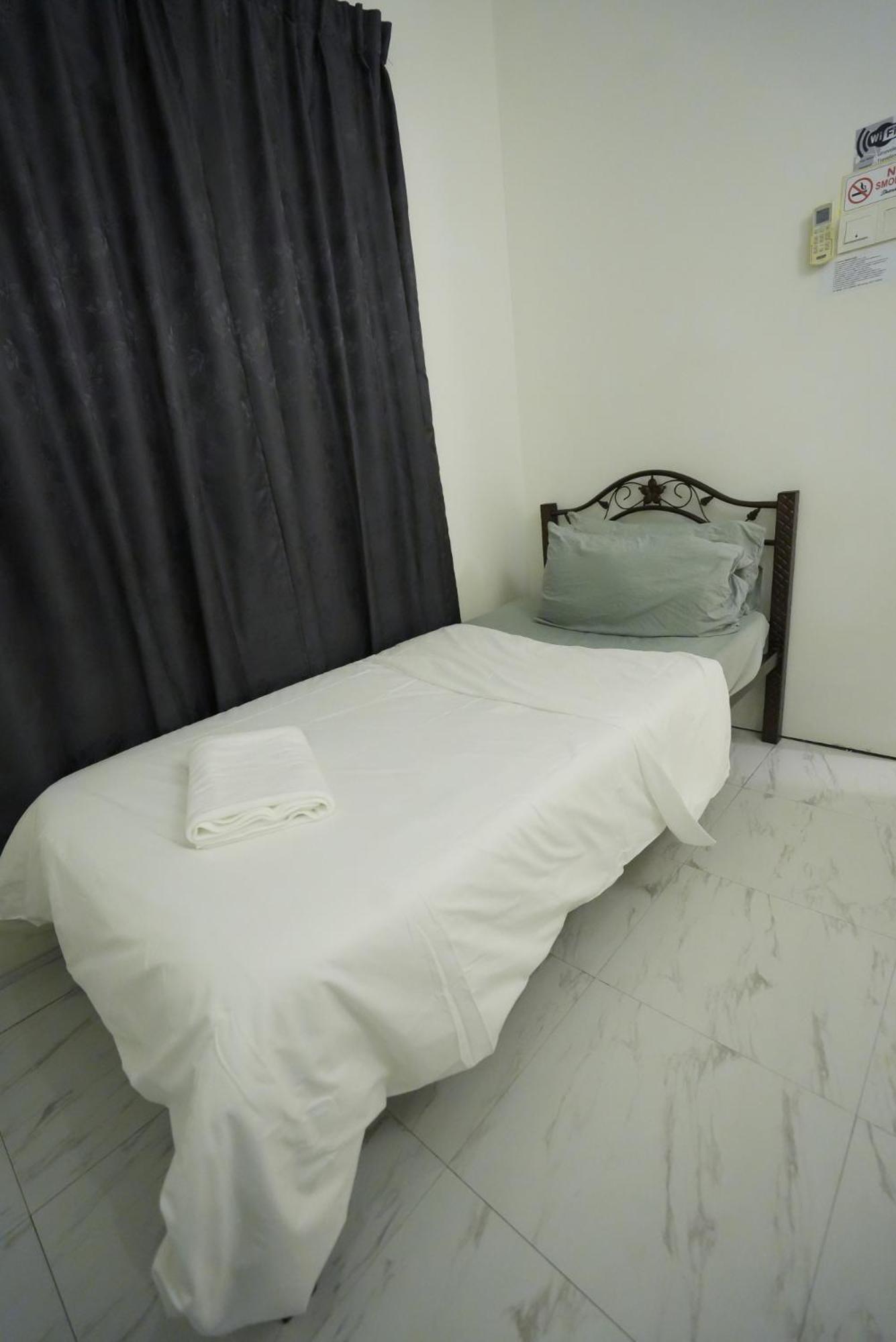 G Traveler Accommodation Homes 居旅舍 Kota Damansara Exteriör bild