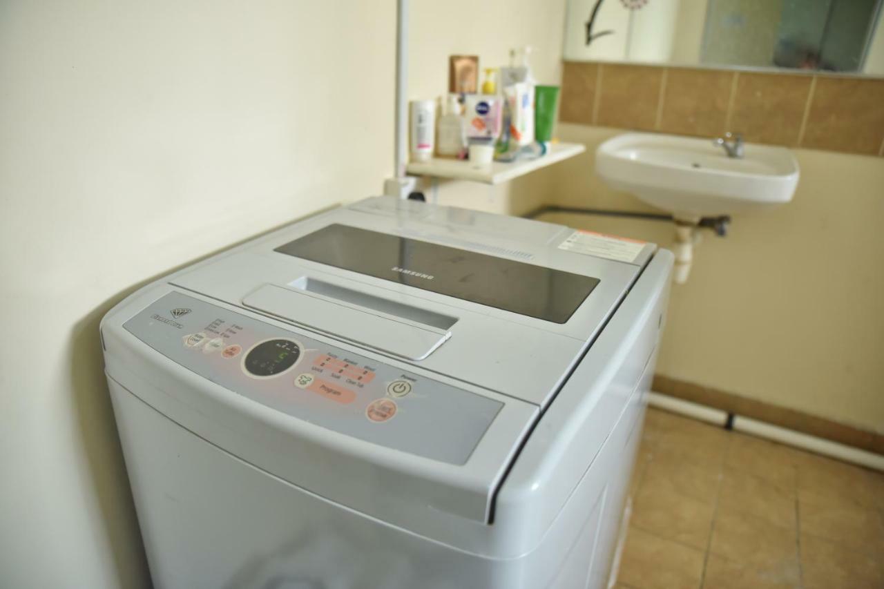 G Traveler Accommodation Homes 居旅舍 Kota Damansara Exteriör bild